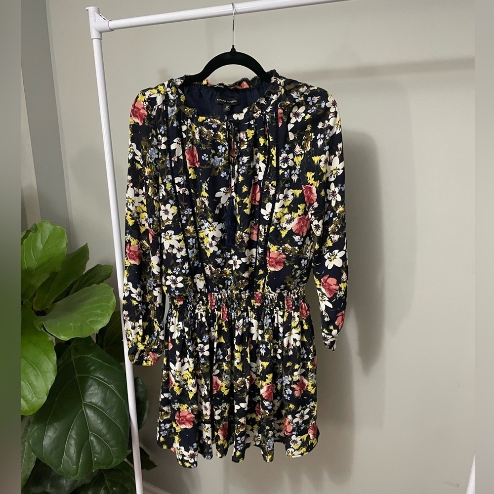 Banana Republic Long Sleeve Spring Floral Mini Dress Size XS